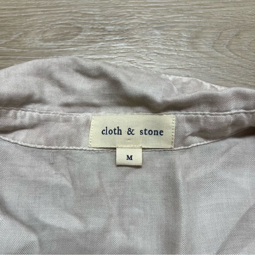 Cloth & Stone Anthropologie Button-Up Light Rayon Pink Grayish Down Shirt Size M - Picture 4 of 6